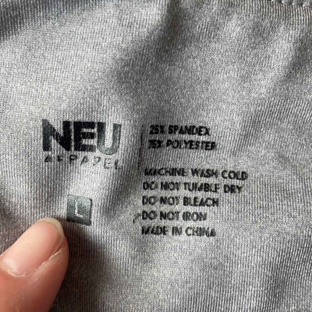 Neu apparel Workout Scrunch Shorts - Picture 2 of 3